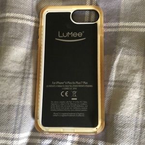 Like New Lumee Case 8plus